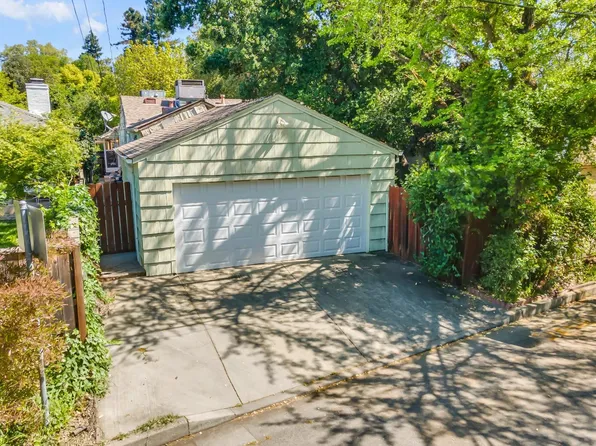 1002 9th Ave, Sacramento, CA 95818