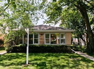 8324 Kenneth Ave, Skokie, IL