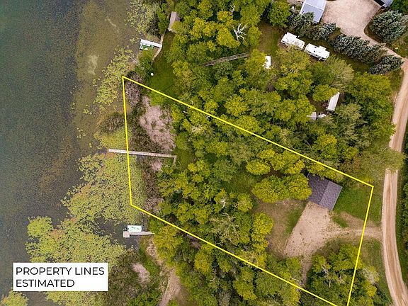 2nd image of 24771 Blue Heron Hideaway