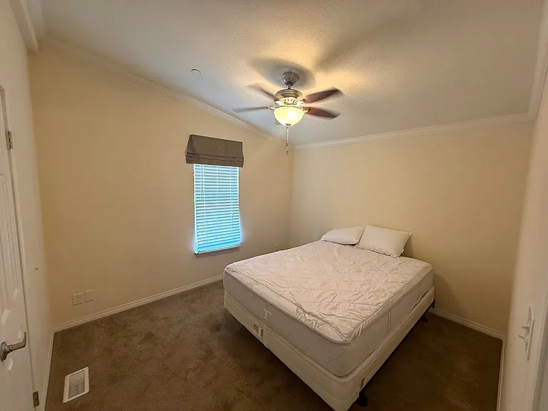 7182 Amherst St — Photo 9
