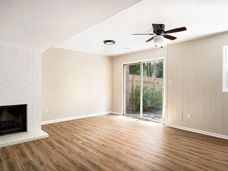 2804 Balliett Ct — Photo 22