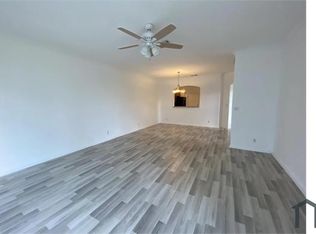 2176 Oakmont Dr, Riviera Beach, FL 33404