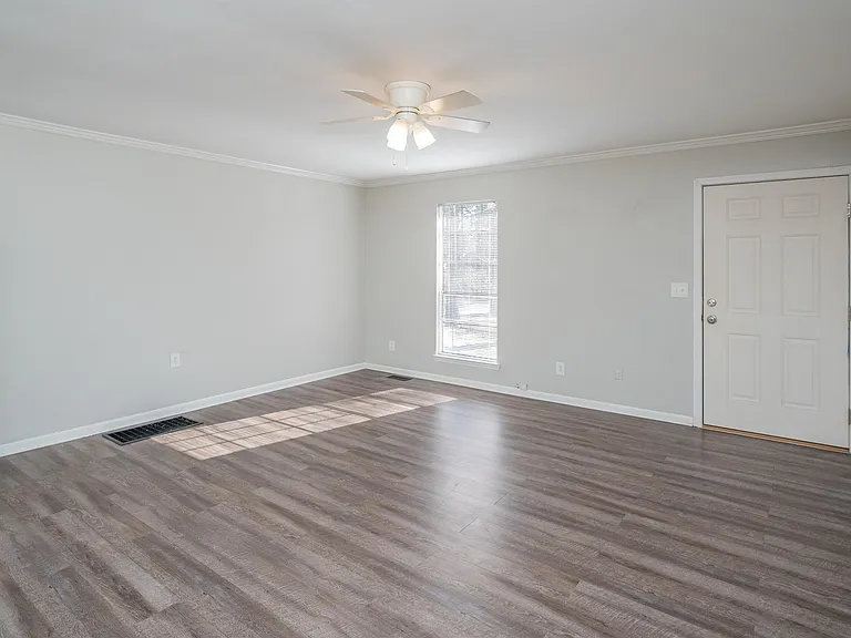 54 Worthington Dr #2 — Photo 11