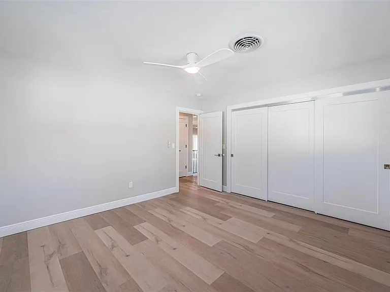 510 55th Ave — Photo 41