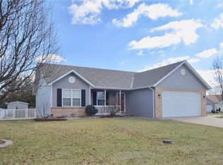 601 Copper Line Rd, Maryville, IL 62062
