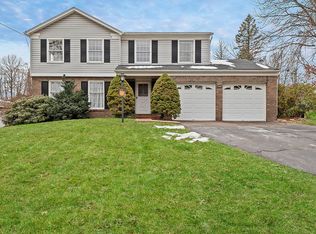 3345 Appel Rd, Bethel Park, PA 15102