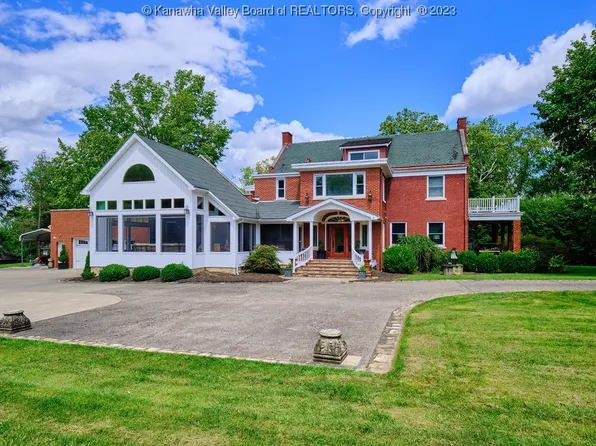 3 Abney Cir, Charleston, WV 25314