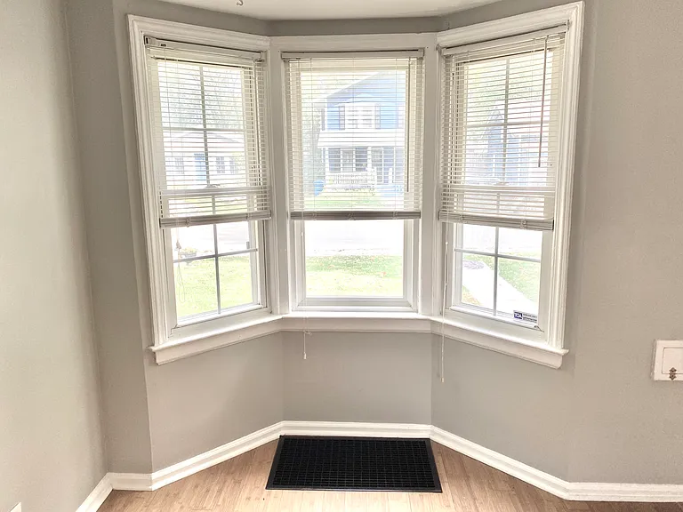 4913 Winthrop Ave — Photo 3