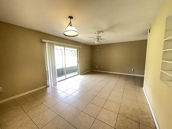 2nd image of 403 Marshall Ct NW Unit 1