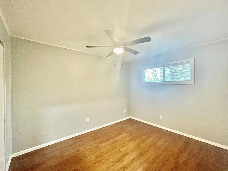 Sundance Apartments — Photo 38