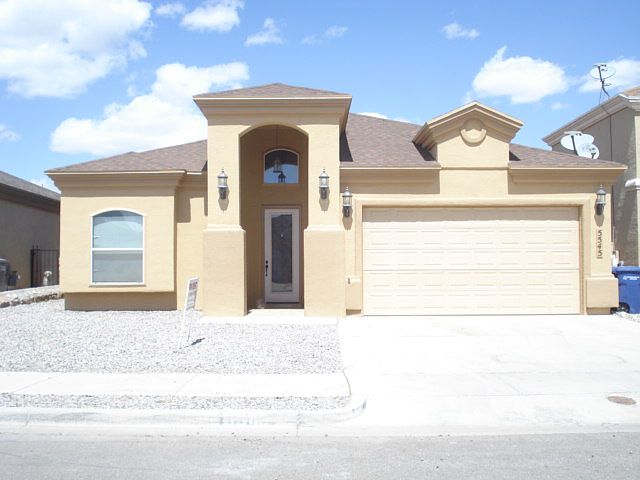 1st image of 5545 Manuel Moreno Dr