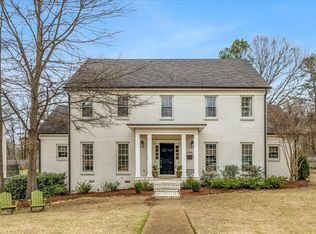 8386 Creek Bridge Dr, Germantown, TN 38138