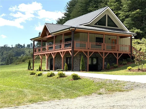 180 South Fork Farm Lane, West Jefferson, NC 28694