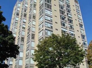 1121 N Waverly Pl APT 103, Milwaukee, WI 53202