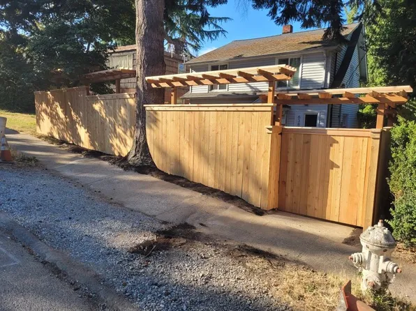 638 W Emerson St #B, Seattle, WA 98119