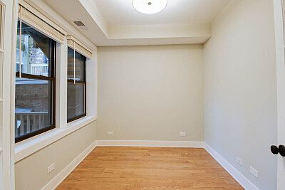 5th image of 4406 N Seeley Ave #4409-1A