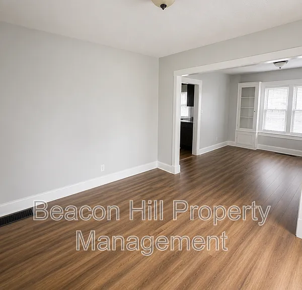 12600 Watterson Ave — Photo 5