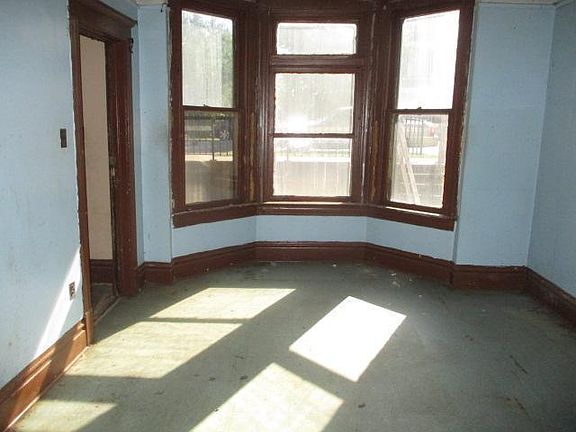 5th image of 8722 S Buffalo Ave Unit S