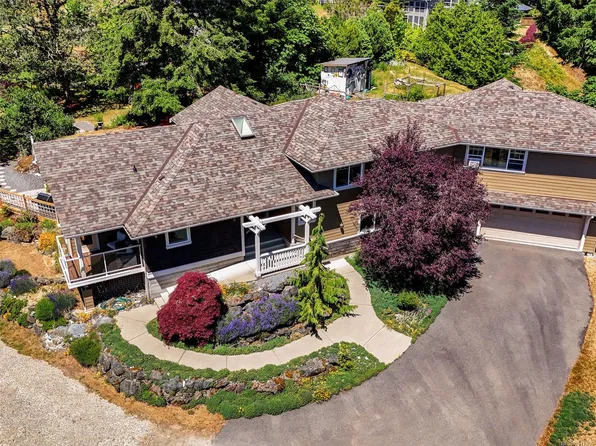 1046 Summer Breeze Ln, Langford, BC V9C 4J9