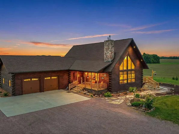 W4819 Vangen Rd, Rio, WI 53960