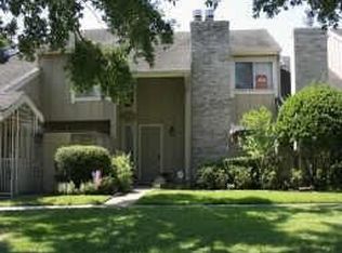 11625 Southlake Dr, Houston, TX 77077