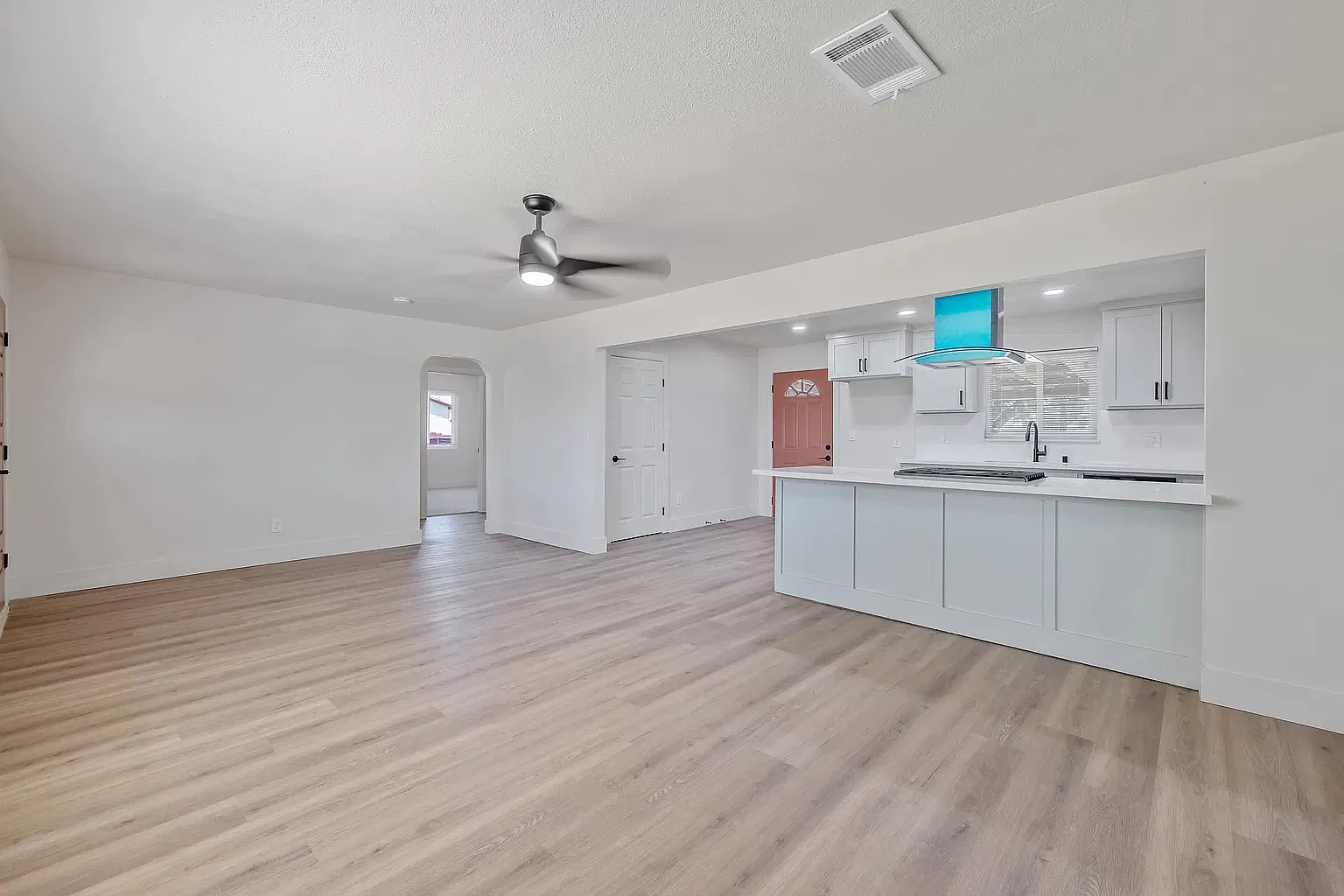 19415 Empire Street - 1 — Photo 3