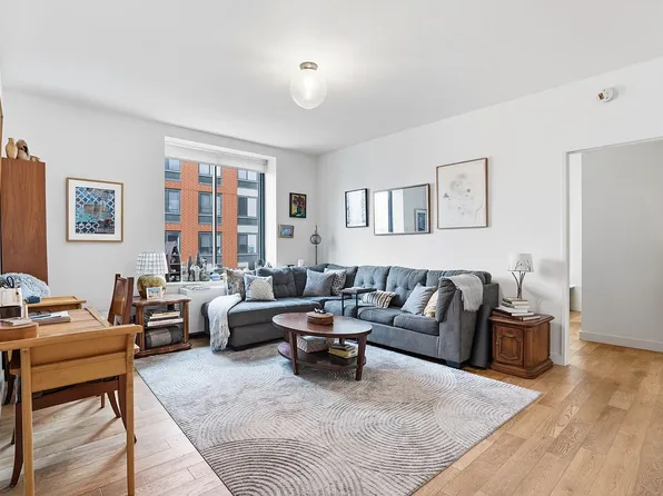 8 Vanderbilt Ave #9K, Brooklyn, NY 11205