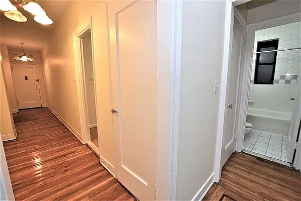 1st image of 4342 45th St APT 3L