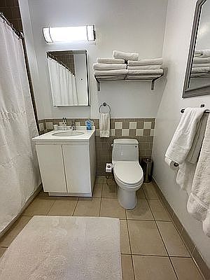5th image of 373 Wythe Ave APT 4c