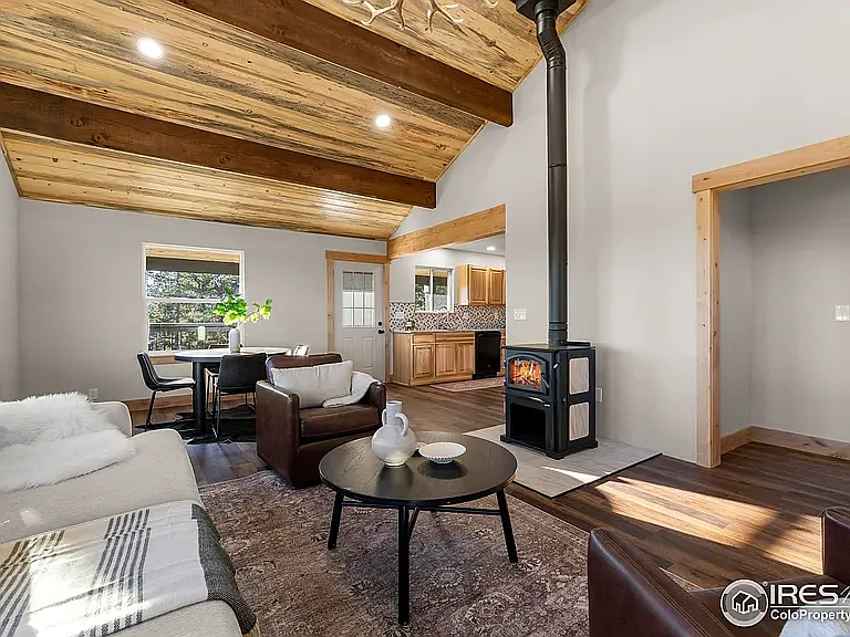 1074 Caddo Rd — Photo 46