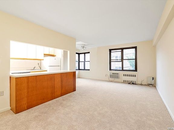 3rd image of 15 Hillpark Ave #2-F