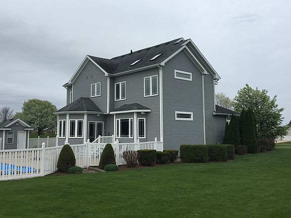 5th image of 9378 Tiger Lily Dr SE