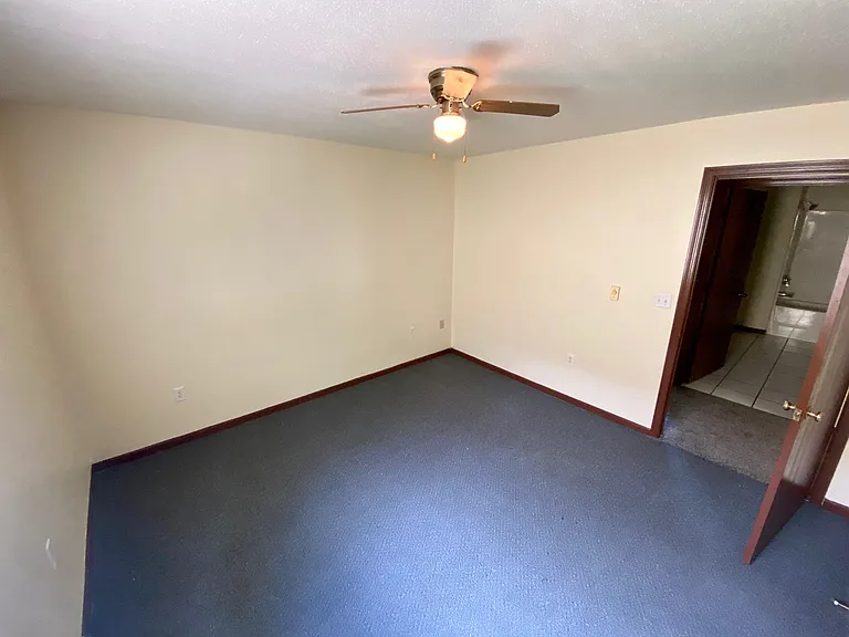 1206 W Ave S #1 — Photo 3