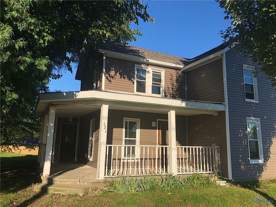 2nd image of 121 Plin St