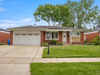 29576 Dover Ave, Warren, MI, 48088