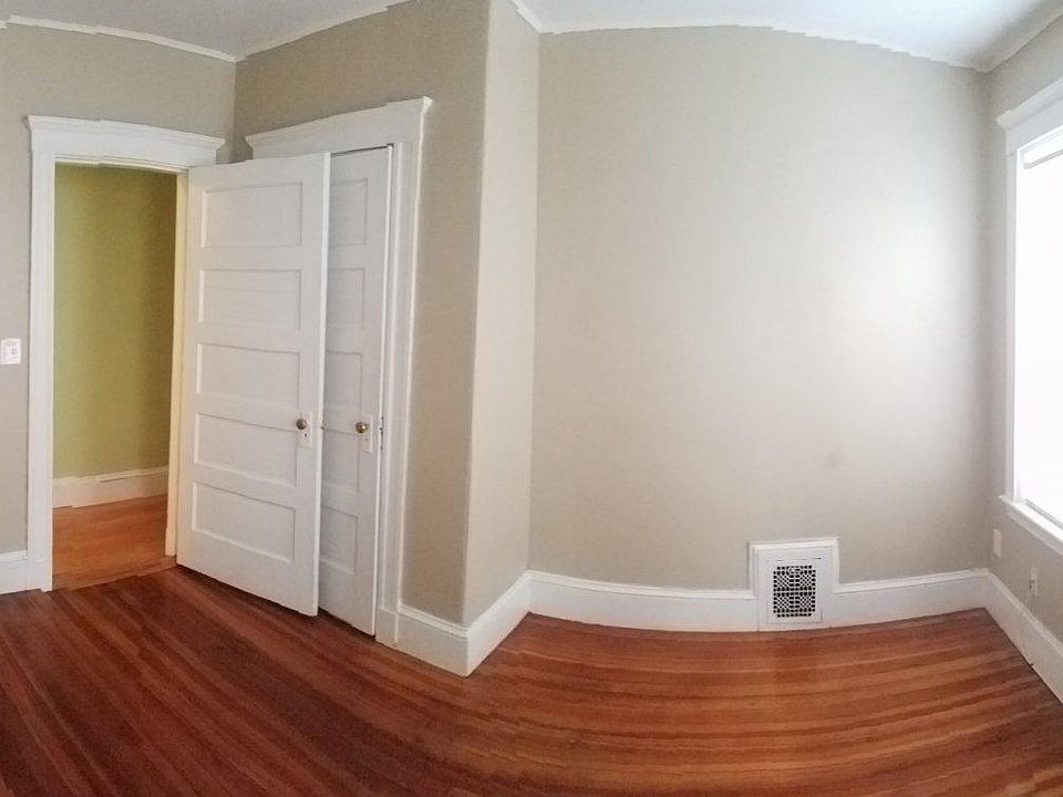 Bedroom #1