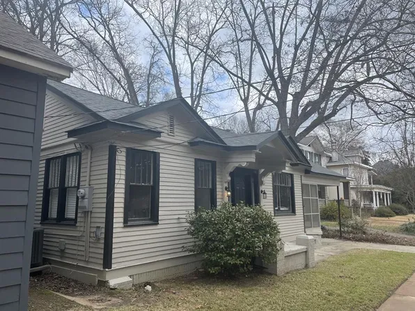 1305 Chambers St, Vicksburg, MS 39180