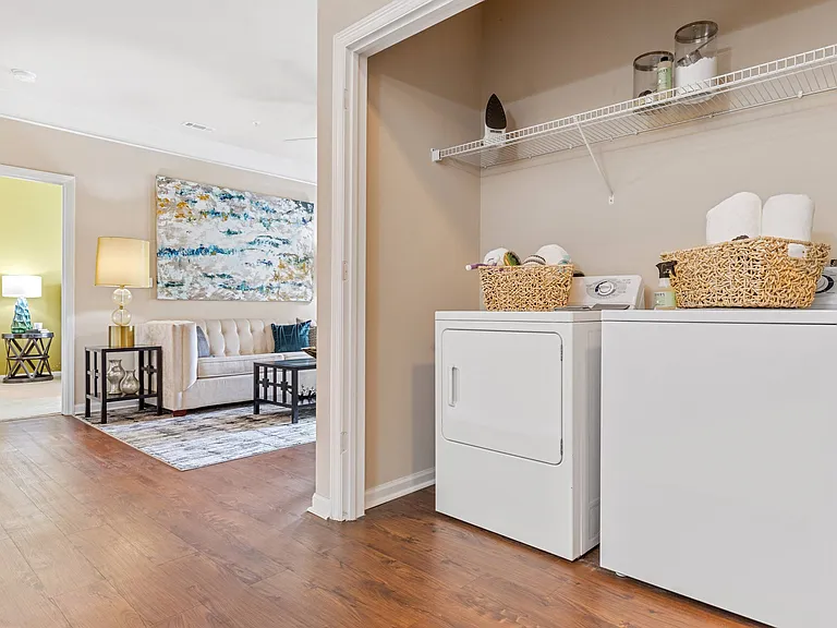 Full Size Washer and Dryer
