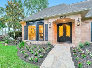 1310 Devon Glen Dr, Houston, TX 77077