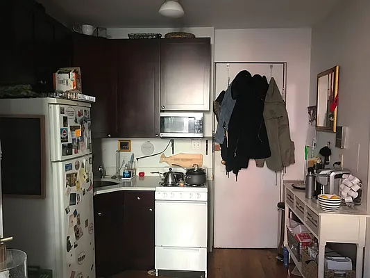 Rented by AJ Clarke | media 22