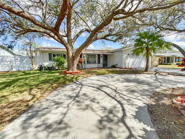 11117 116th St N, Largo, FL 33778