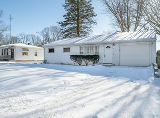 414 Park Ave, Berrien Springs, MI 49103