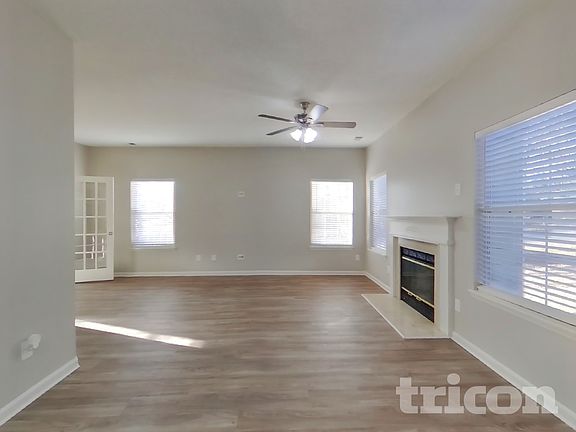 3rd image of 14203 Misty Brook Ln
