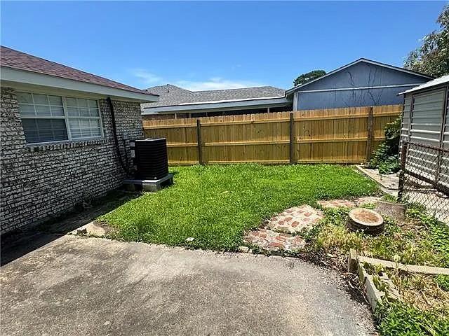 7425 Edward St — Photo 20