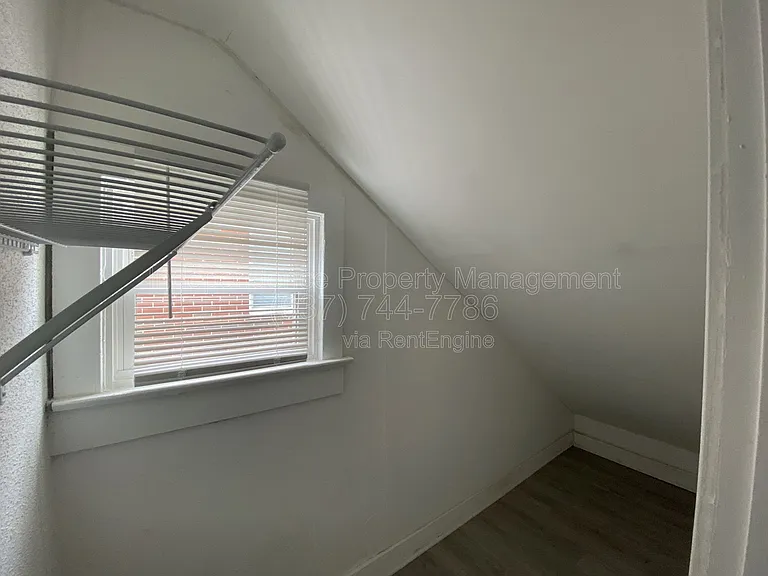 1004 W Fairview Ave — Photo 15