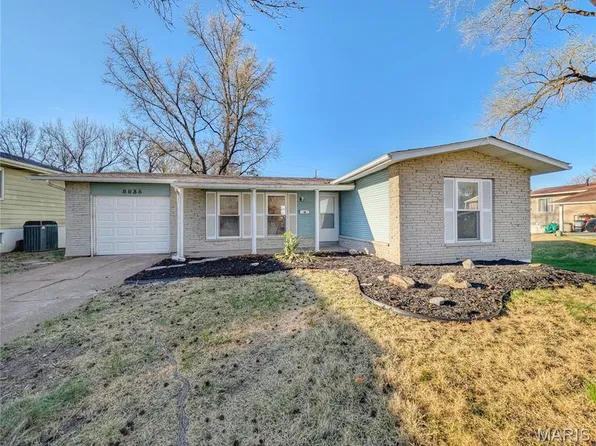 8835 Sumter Dr, Saint Louis, MO 63136