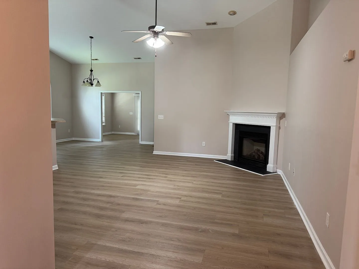 Beautiful home in Carolina Pines — Photo 2