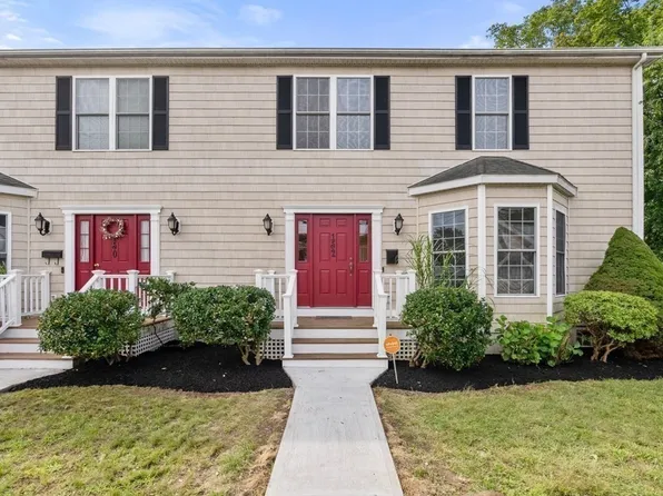 152 River St, Dedham, MA 02026