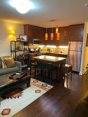 Rented by Alexiou Realty | media 1