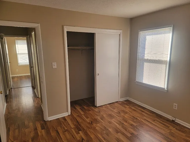 6005 Dickson Rd — Photo 6